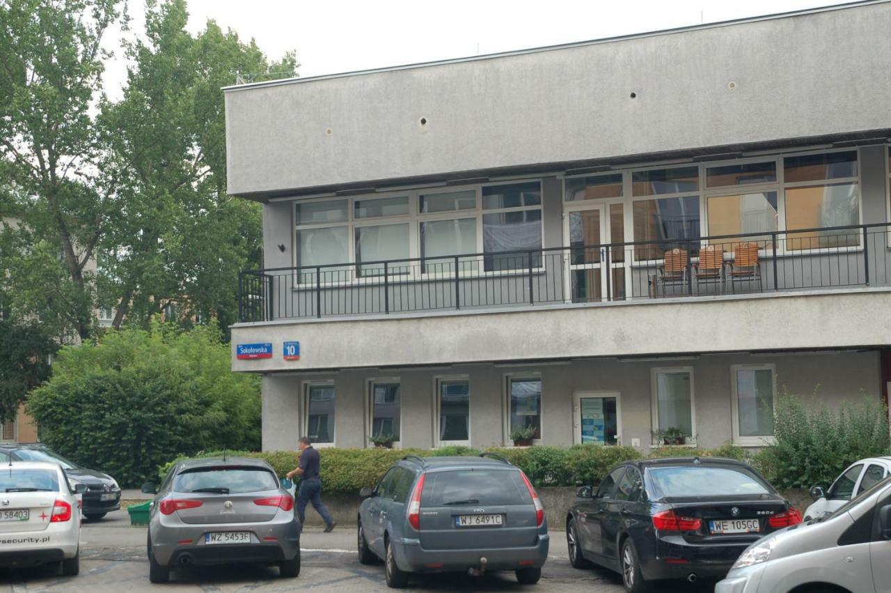 Hostel Family Erasmus Center Warsaw Exterior photo